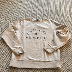 Banana Republic Crewneck